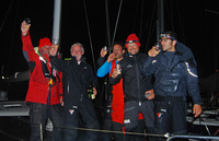 El Saint Maxime de Miguel Lago, primer barco en cruzar la línea de llegada de la Baiona Angra Atlantic Race