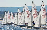 Jóvenes regatistas de toda Galicia se disputarán a partir del sábado en Baiona el Trofeo Baitra - Campeonato Gallego de 420