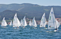 Nacho Zalvide becomes leader of the Iberian Paralympic Sailing Championship held in Baiona