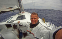 Alex Pella recibirá en Baiona el Premio Nacional de Vela Terras Gauda al mejor navegante oceánico en solitario