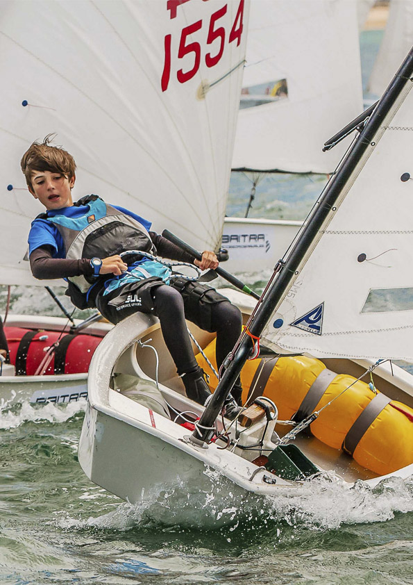 Cursos de vela para niños Baiona