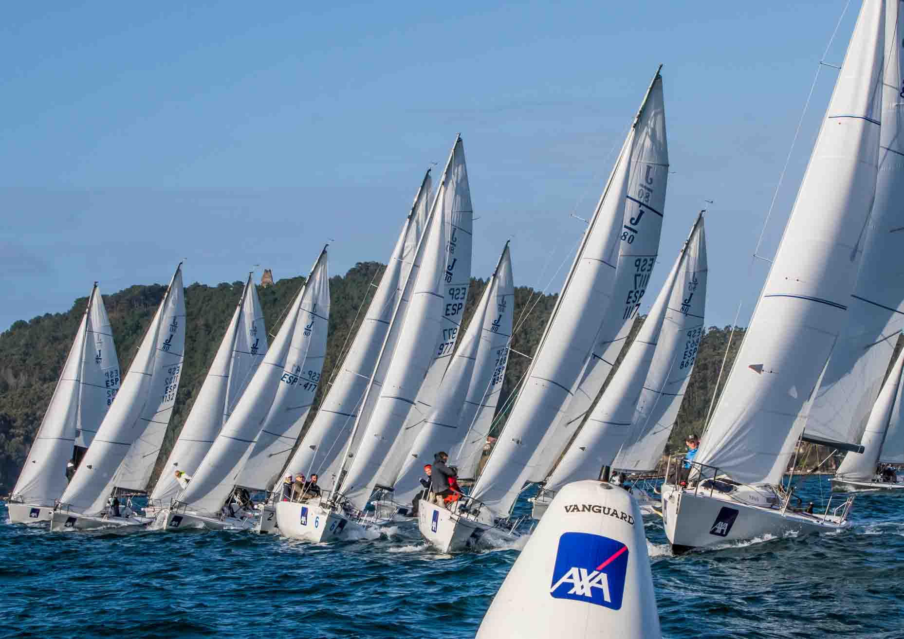 FOTOS: Liga de Otoño AXA J80