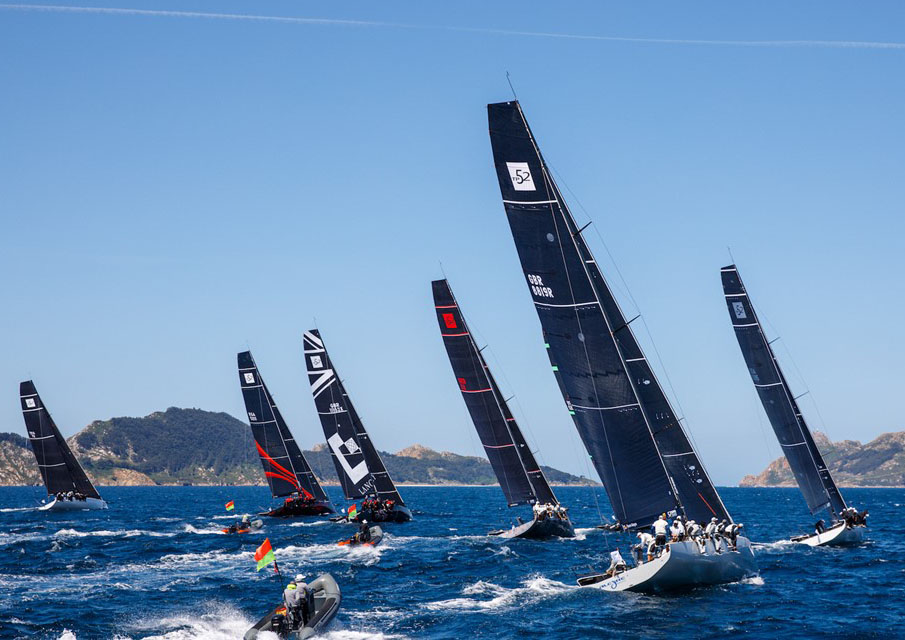 El Phoenix golpea de nuevo en la Baiona Sailing Week