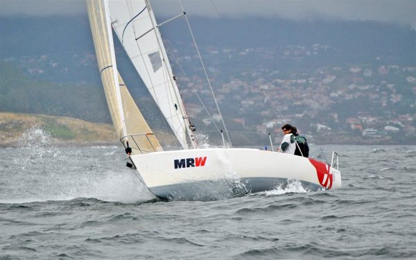 Some thirty boats will compete this Saturday for the Galician Championship of A Dos