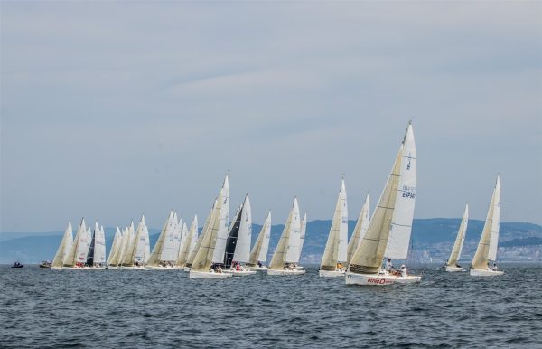 Galicia remains at the forefront in the final stretch of the Spanish J80 Championship