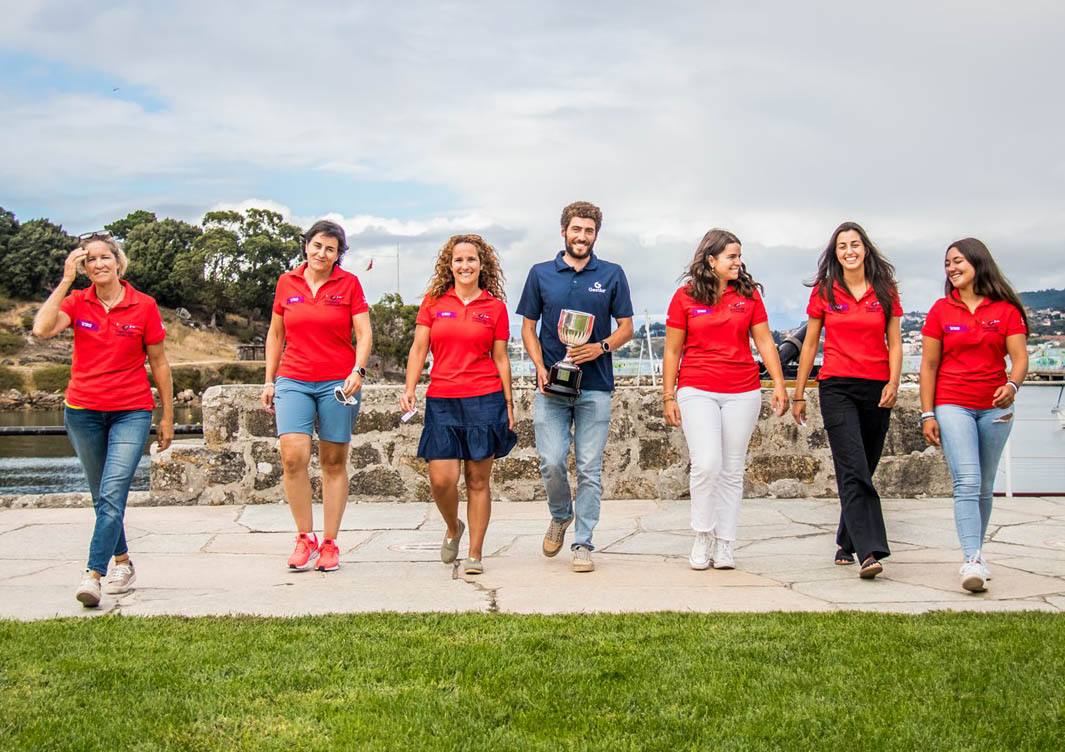 Baiona reúne a las mejores tripulaciones en el 37º Trofeo Príncipe de Asturias