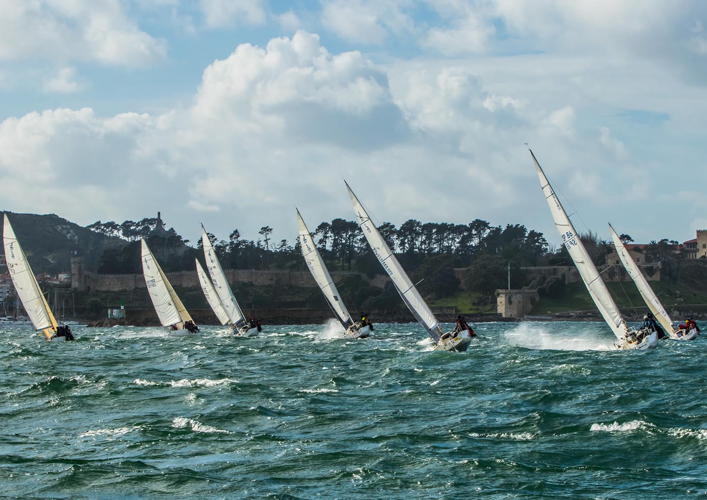 La Liga de Invierno Baitra J80 regresa a Baiona con el Alboroto y el Solventis en cabeza