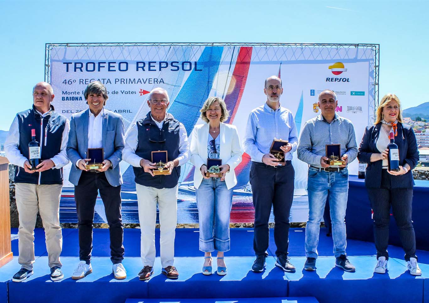 El Trofeo Repsol recupera el clásico recorrido entre Baiona y Sanxenxo